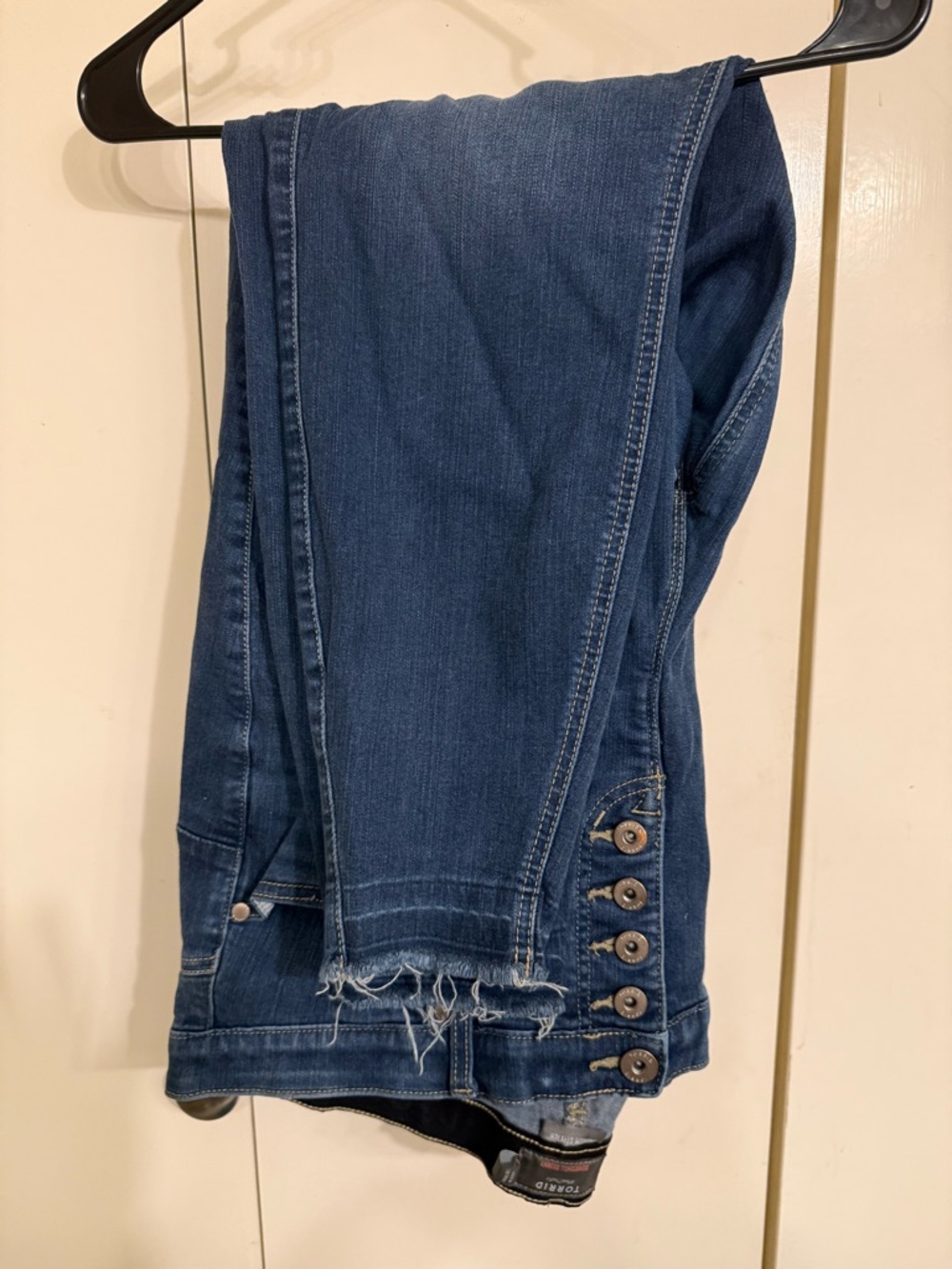 Torrid Women’s High Waisted Bombshell Jeans Size 22R